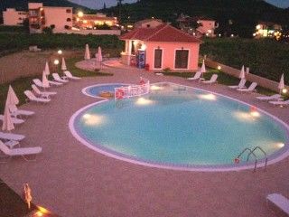 Eleni's Garden & Castello Apartament *
